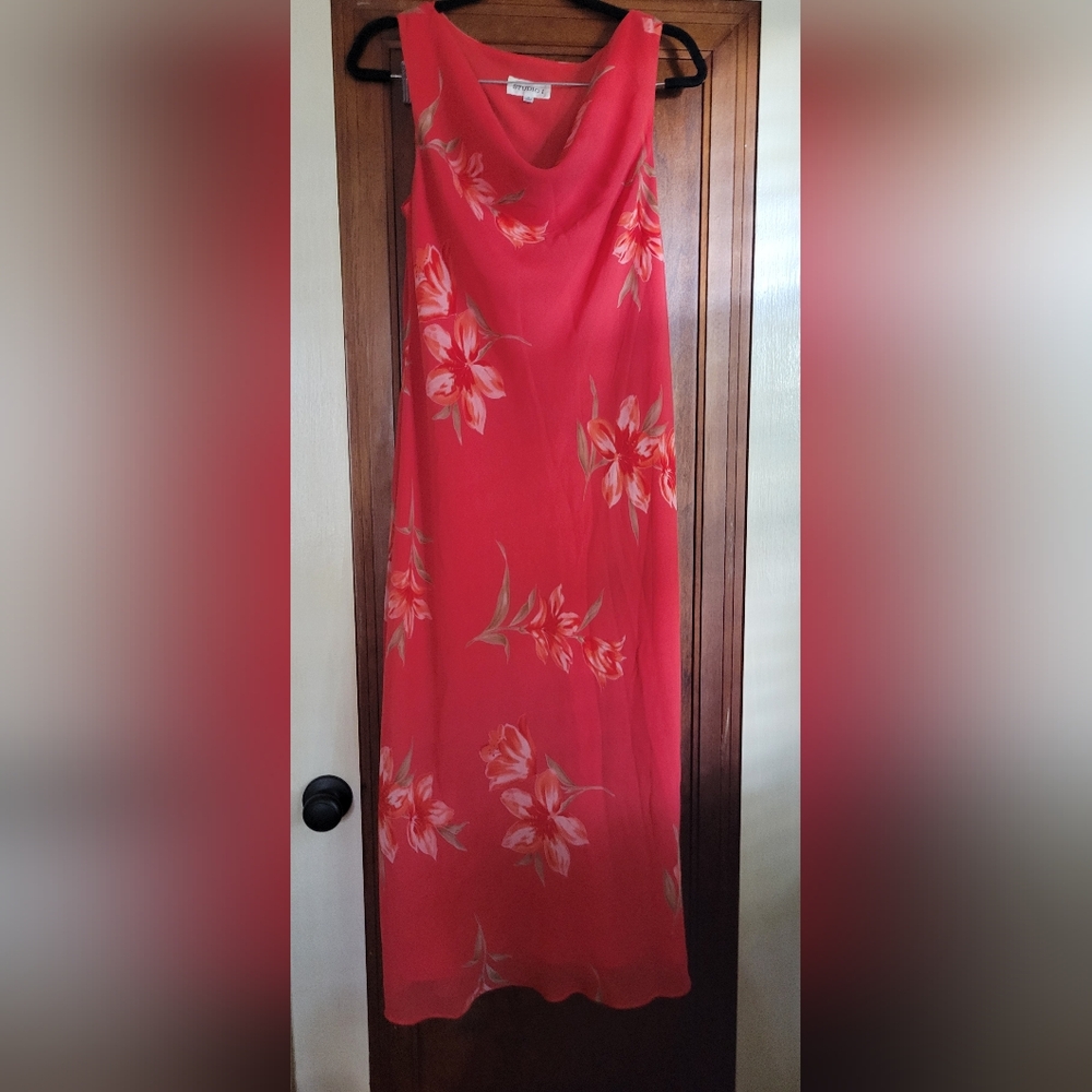#19 Studio Coral Floral Sleeveless Dress